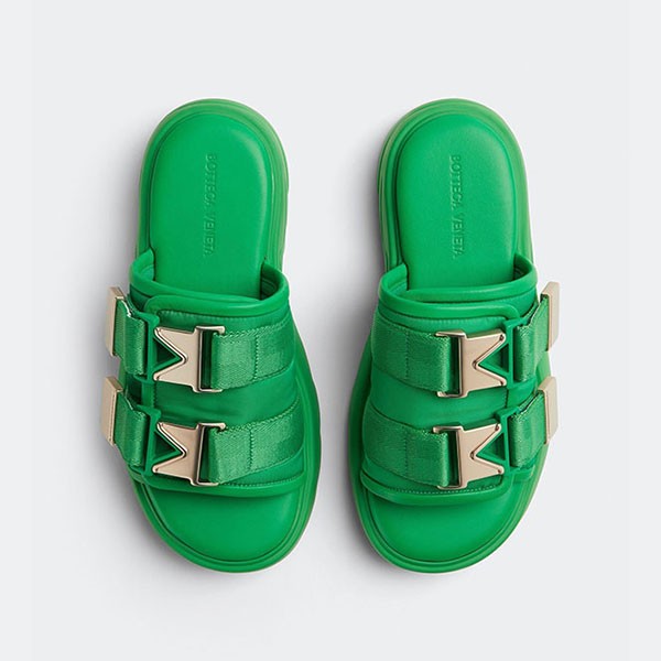 公式完売☆【Bottega Veneta】GREEN レザー フラットサンダル BOTTEGA VENETA ボッテガヴェネタ サンダル フラットサンダル