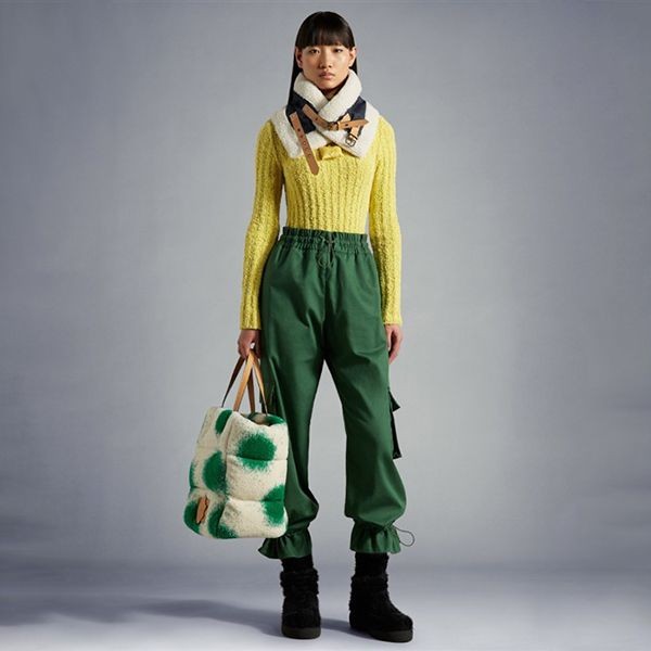 モンクレール 偽物 JW ANDERSON フリース素材 プリントトート