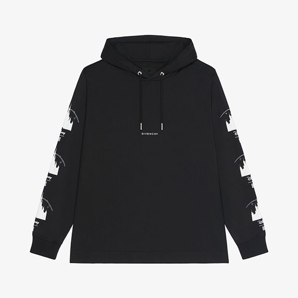 大人気!ジバンシー ディズニー 偽物 コラボ キャッスルプリント 大人気!ジバンシー ディズニー 偽物 コラボ キャッスルプリント