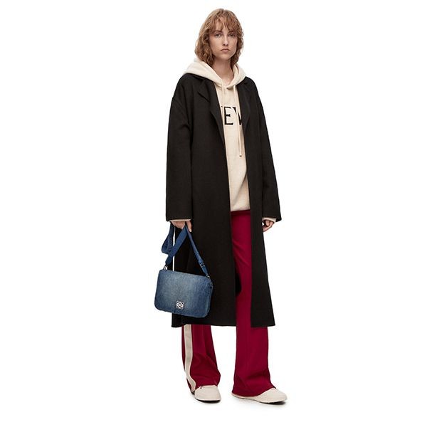 ロエベ ベルテッド コート 偽物 ウール カシミヤ ブラック