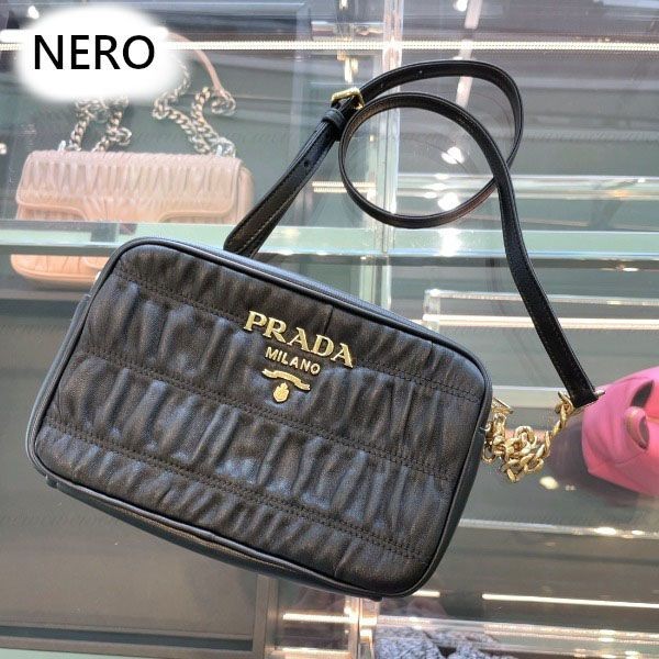 関税込み★PRADA セール★ 1BH112★ナッパゴーフル ショルダー PRADA□【セール】国内発□ナッパゴーフル ショルダーバッグ