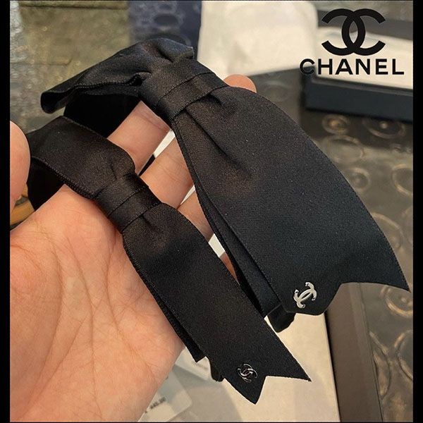 【CHANEL】さりげないCCマークが◎シャネル カチューシャ CHANEL(シャネル) カチューシャ ココマーク