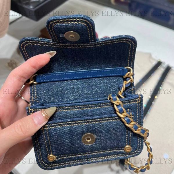 【シャネル】スモールメッセンジャーバッグ カジュアルデニム ☆24SS 大人気のデニム☆ CHANEL スモール メッセンジャーバッグ