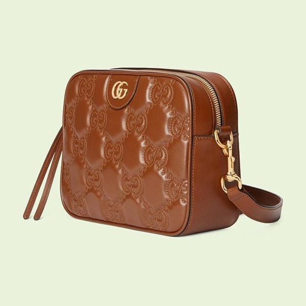 ★送料込★グッチ GUCCI マーモント マトラッセ スモール バッグ GG マーモント バッグ | グッチ マトラッセ バッグ | GUCCI®
