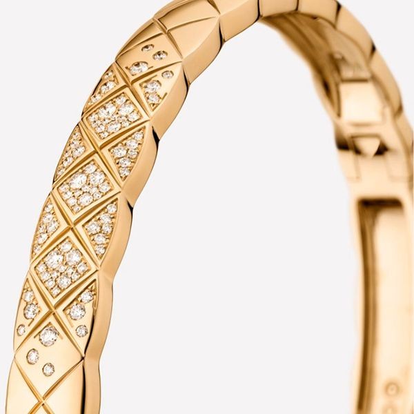 【COCOロゴも華やかに★】シャネル ブレスレット 華やかエレガント【シャネル ココクラッシュ 偽物 bracelet