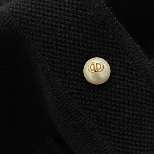 ★関税込★ DIOR ディオール ロゴボタン クロップド ジャケット DIOR | Dioriviera クロップド ジャケット テクニカル ニット