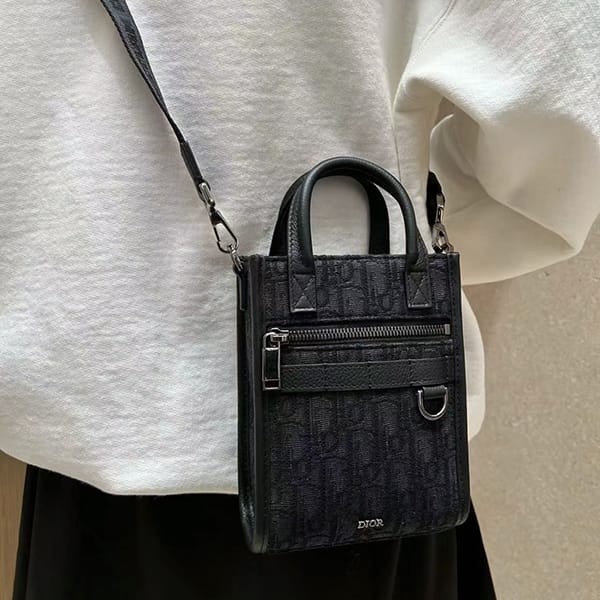 【大人気☆】◆Dior◆ミニトートバッグ 新デザイン】ディオール オブリーク ミニトートバッグ コピー 2
