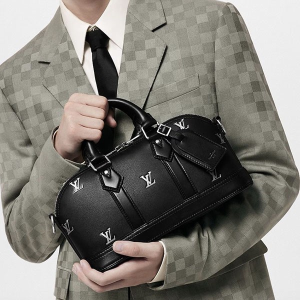 ルイヴィトン　リュック SALE]ヴィトン Vuitton レア マウンテンバックパック (Louis
