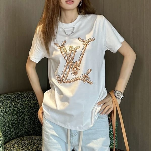 【おしゃれ上品に】LOUIS VUITTON★ツイストTシャツ 210.jpg
