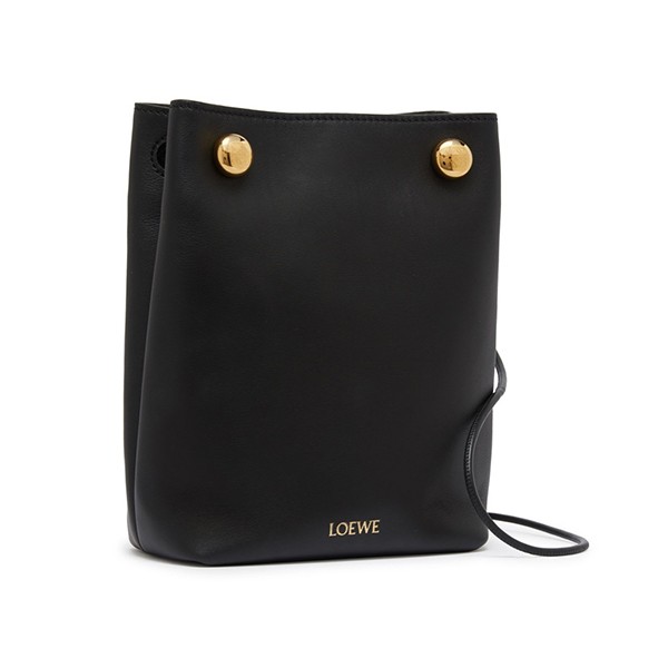 LOEWE☆ぺブル ポーチ（スムースカーフ）ブラック LOEWE☆ぺブル ポーチ（スムースカーフ）ブラック (LOEWE