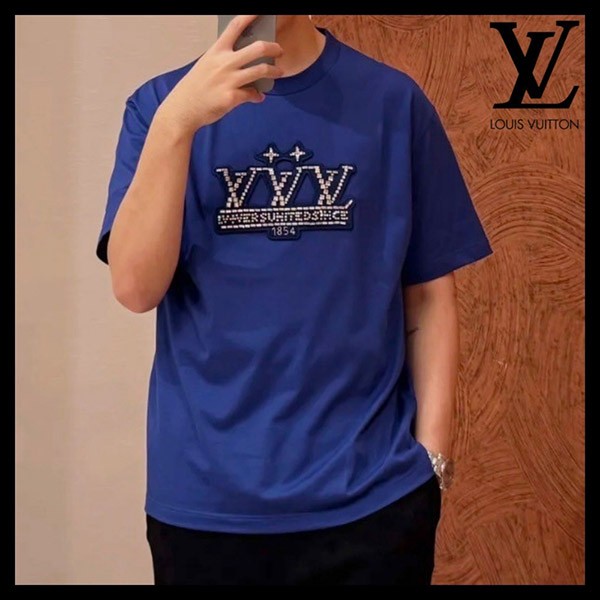 LOUIS VUITTON ロゴ入りTシャツ ネイビー シンプル LOUIS VUITTON ロゴ入りTシャツ ネイビー シンプル