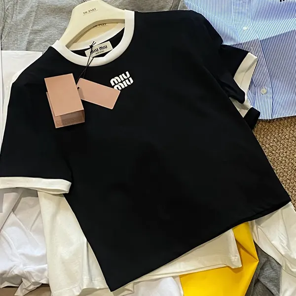 【MiuMiu】刺繍入りコットンジャージーTシャツ 楽天市場】【中古】MIU MIU 23AW 刺繍ロゴ入り コットン