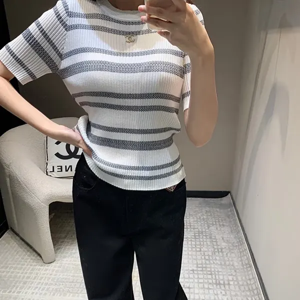 【25S☆カジュアル】CHANEL トップス ボーダー おしゃれ★ 新デザイン】シャネル 25SS ボーダーニットトップス 激安 P75694